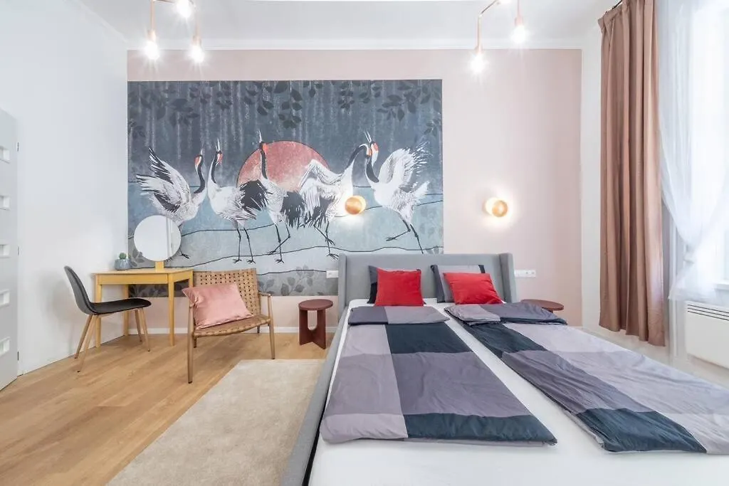 Ruby 3-Bedroom Best Location Budapest Lägenhet